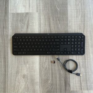 Logitech - MX Keys YR0073 Full-size Wireless Keyboard for PC and Mac